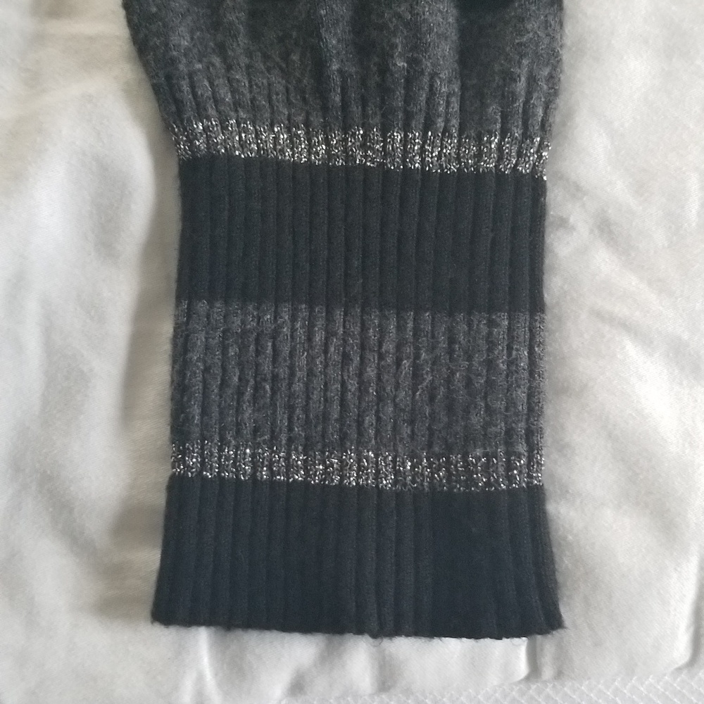 Express sweater - Picture 4 of 4